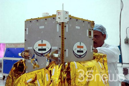 印度“月球2号”将于2013年发射 探测月球水证据
