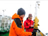 测绘队员实时监测冰山为“雪龙”保驾护航