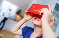 麦当劳的盒子藏了一个VR眼镜