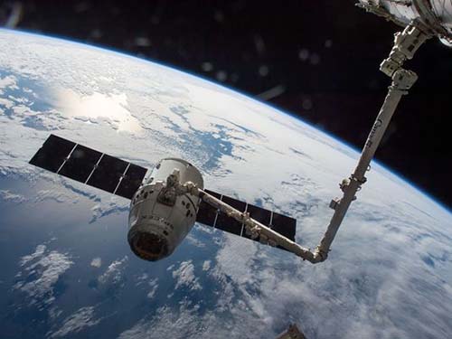 NASA：“天鹅座”飞船已脱离国际空间站 将放飞5颗小型商业卫星