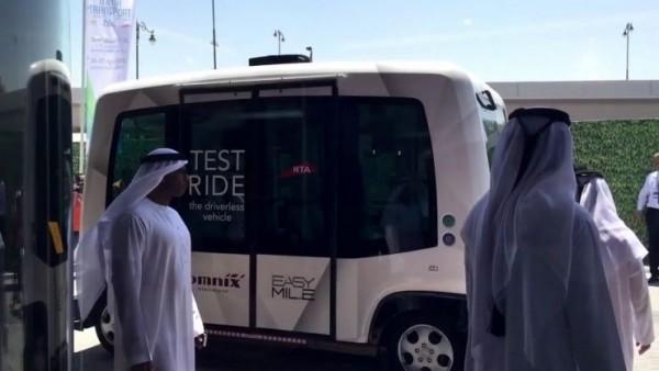 迪拜开通全球首个无人驾驶线路,市中心试运营无人驾驶客车