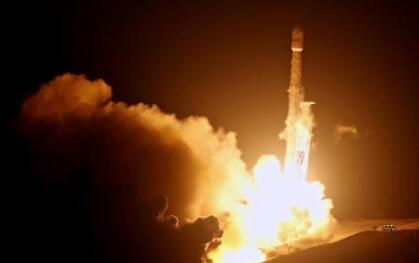 “猎鹰9号”火箭成功为韩国企业送通讯卫星入轨