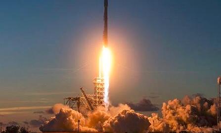 太空产业将增至近3万亿美元 SpaceX可重用火箭是推手