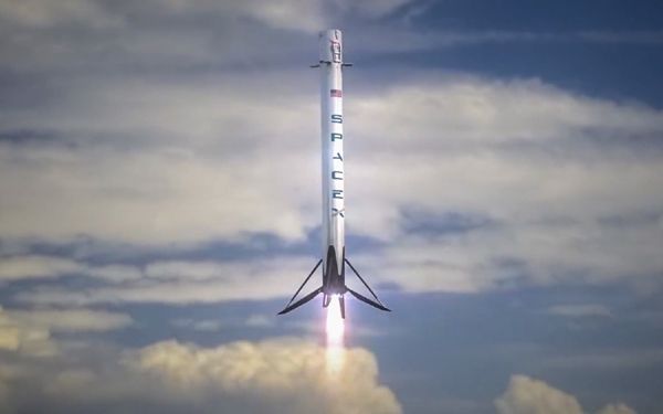 测试期火箭发动机发生爆炸 SpaceX公司展开调查