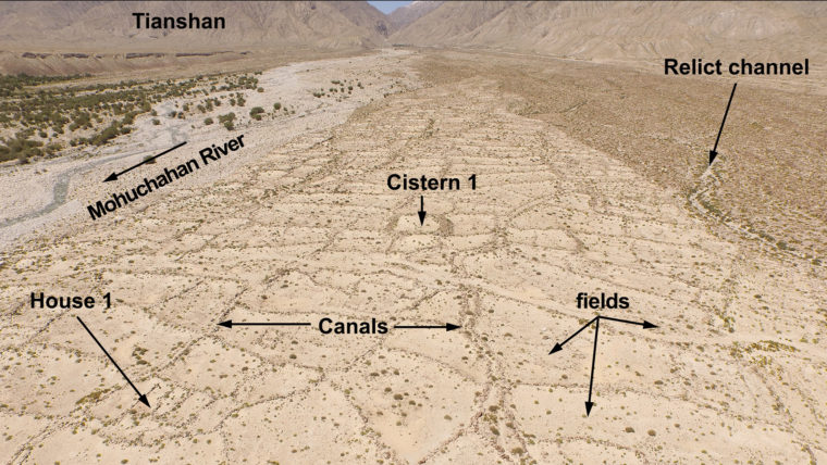无人机发现1600年前中国古丝绸之路灌溉系统