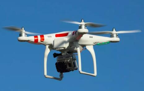 苏黎世大学研发DroNet算法 利用深度学习赋予无人机导航功能