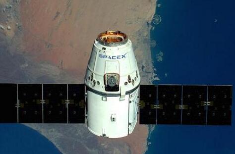 FCC批准SpaceX提供全球卫星宽带服务