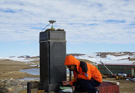 跨越34年的冰雪情缘——武大测绘人参与南极科考纪略