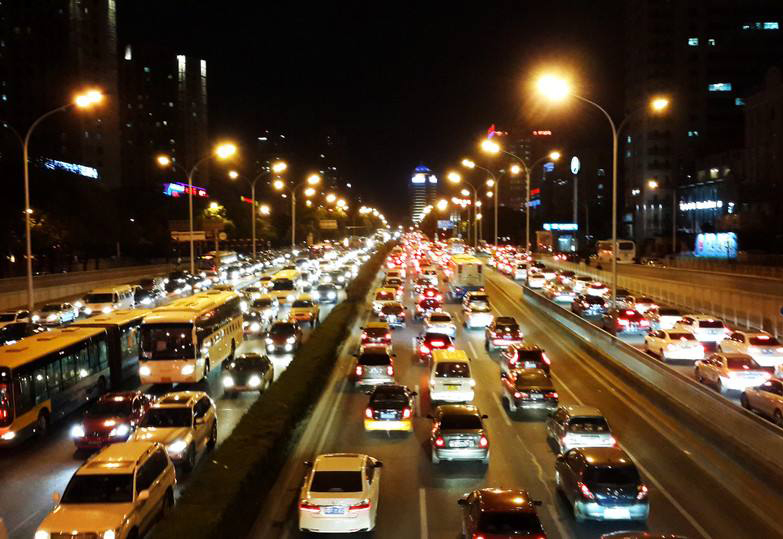 高德地图发布第二季度交通报告：同比去年有62%的城市拥堵持平或下降