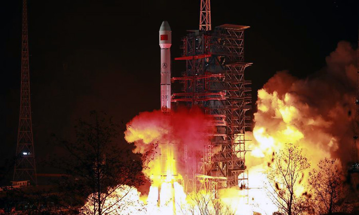 中国航天新年开门红！“中星2D”卫星成功发射