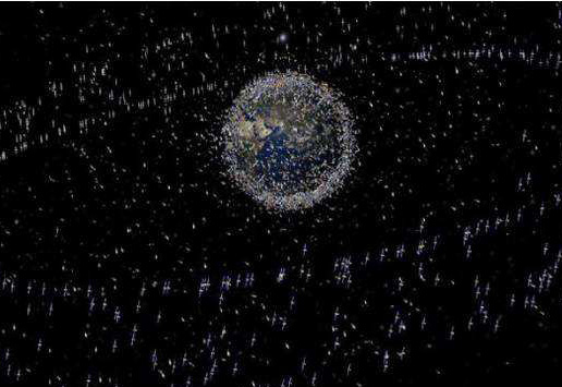 SpaceX互联网高速卫星首露面 马斯克公开照片
