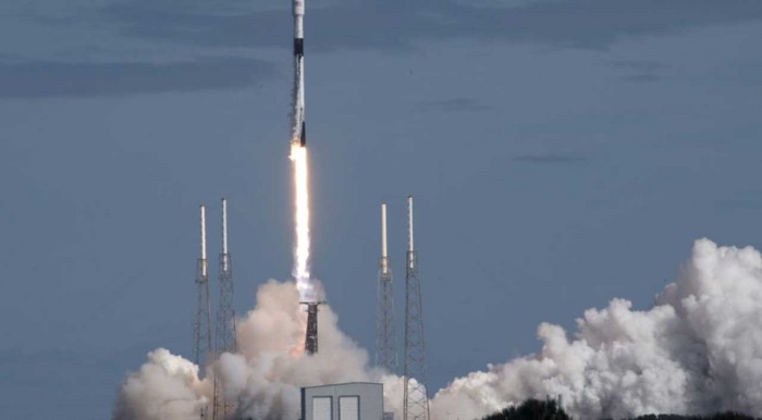SpaceX发布星际链路卫星，首次搭载美国太空部队卫星