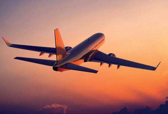 单日过万航班取消，运量下滑七成：中国航空运输业“孤岛”生存
