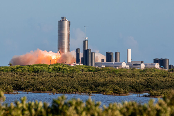SpaceX星际飞船原型SN6顺利完成跳跃测试