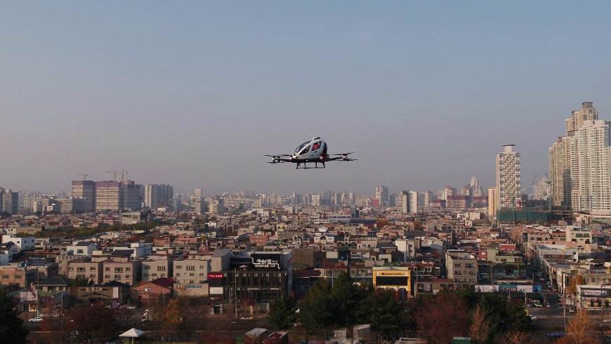 亿航216在韩国开展城市空中交通