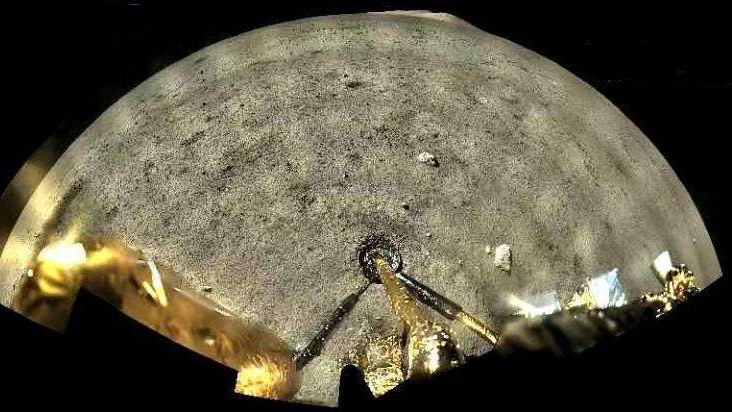 嫦娥五号拍摄的月球高清大片来了