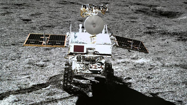 嫦娥四号探测器创造了在月背工作最长时间纪录