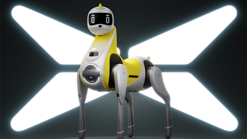 小鹏汽车发布全球首款可骑乘智能机器马