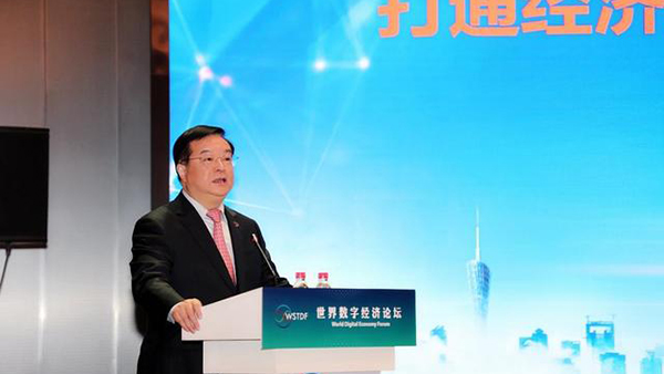 中国电信总经理李正茂：通过卫星通信技术与5G、6G结合推进天地一体接入组网