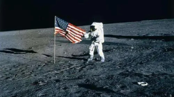 美航天局：载人登月项目推迟至2025年以后